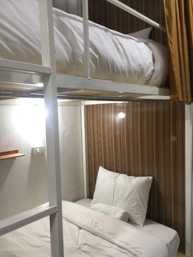 Naga Hostel & Cafe Тхакхэк Экстерьер фото